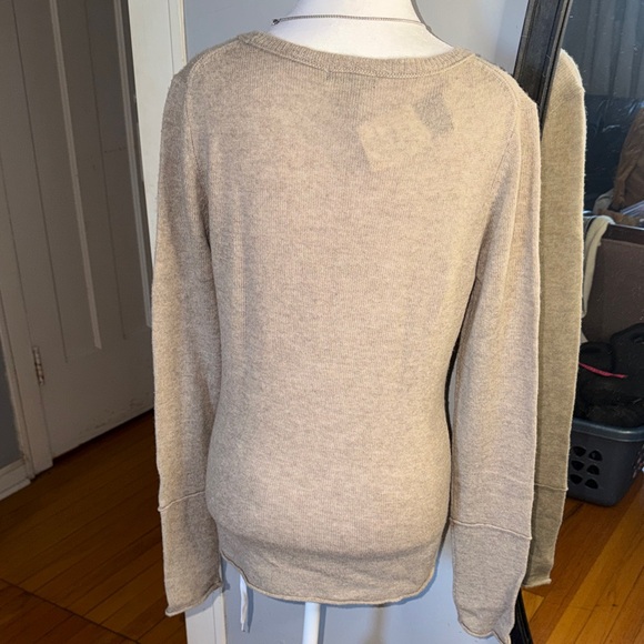 NWT Philosophy Dane Lewis 100% Cashmere Light Beige Crew Neck Sweater - Picture 6 of 11